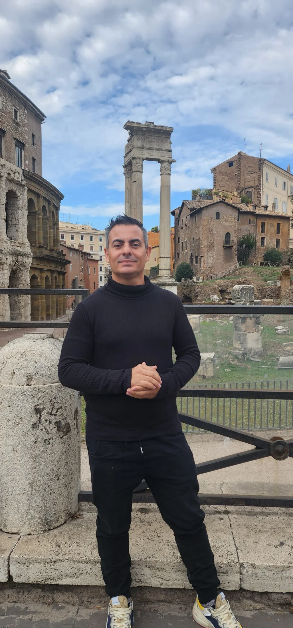 Octavio Villegas, mentor y constructor de ecosistemas de ingresos